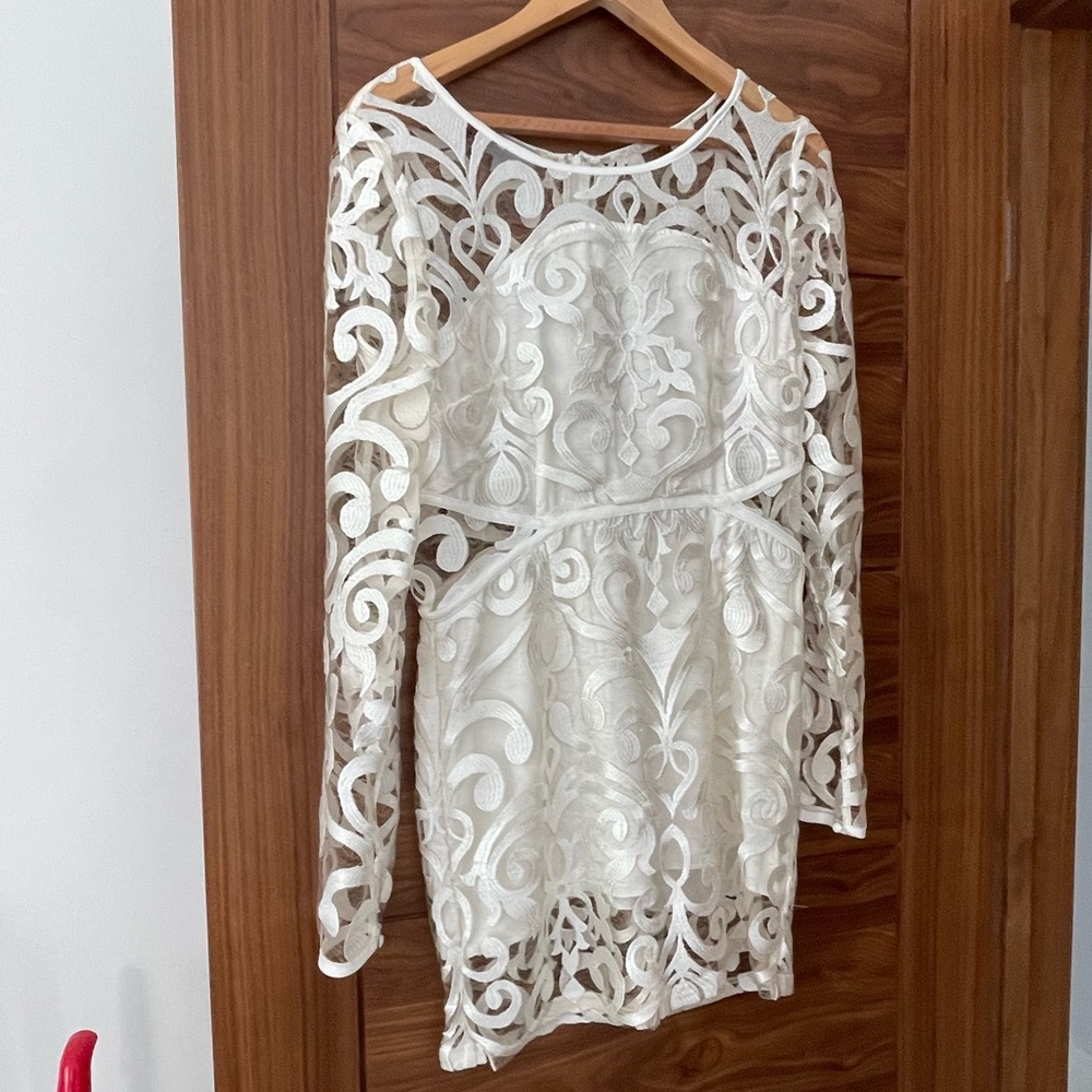 Finders, ivory lace dress